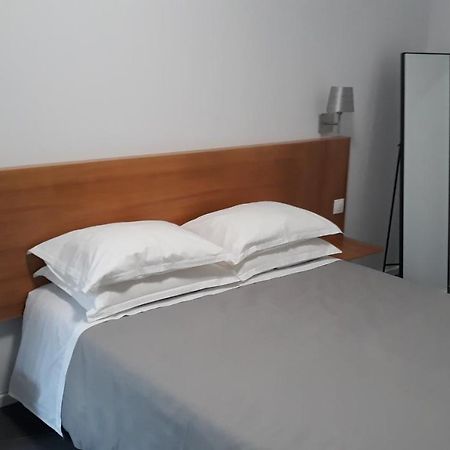 Angra Downtown Apartment Angra do Heroismo Bagian luar foto