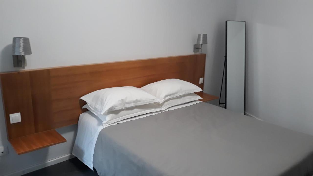 Angra Downtown Apartment Angra do Heroismo Bagian luar foto