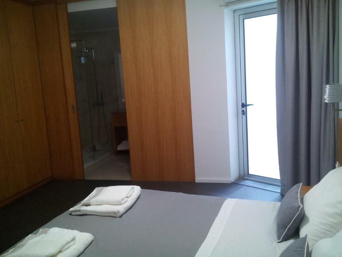 Angra Downtown Apartment Angra do Heroismo Bagian luar foto