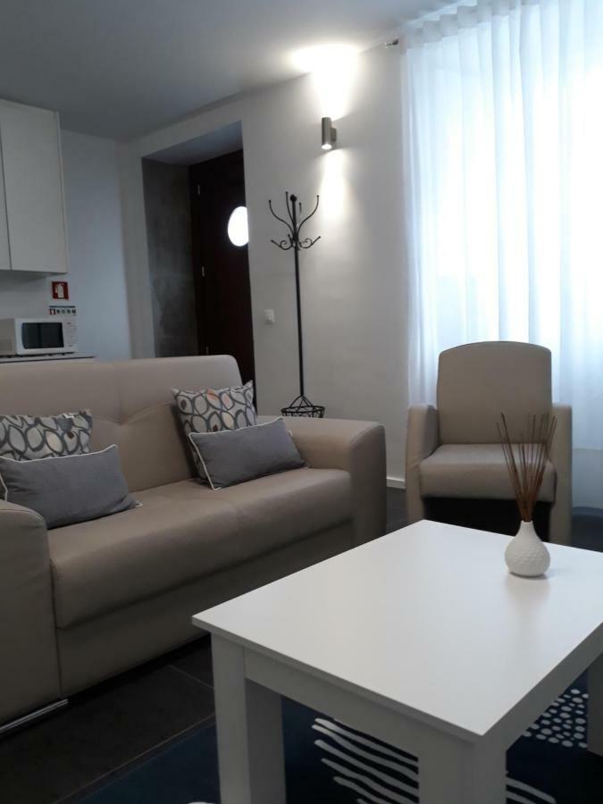 Angra Downtown Apartment Angra do Heroismo Bagian luar foto